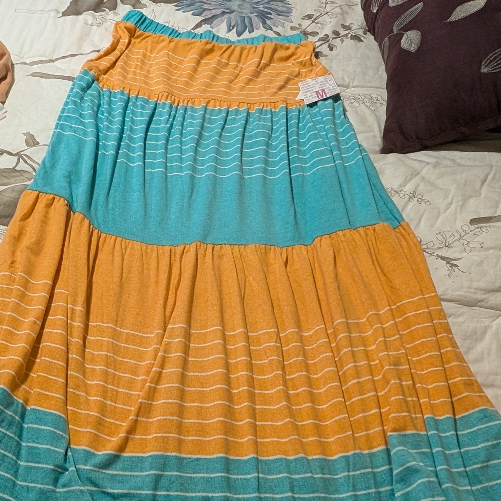 LuLaRoe Poppy Skirt
